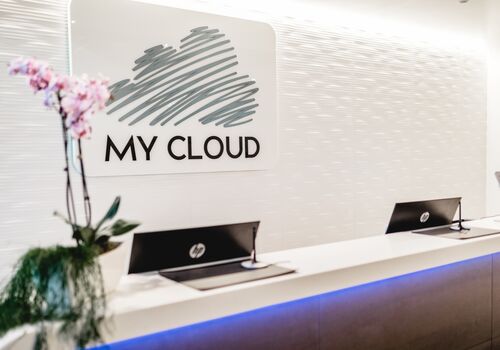 Airporthotel Reception Hotel Frankfurt Airport